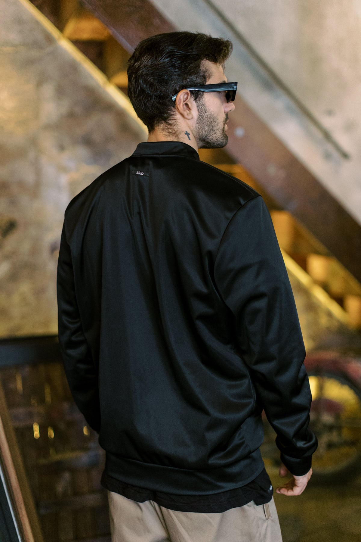 Apolo Bomber-5