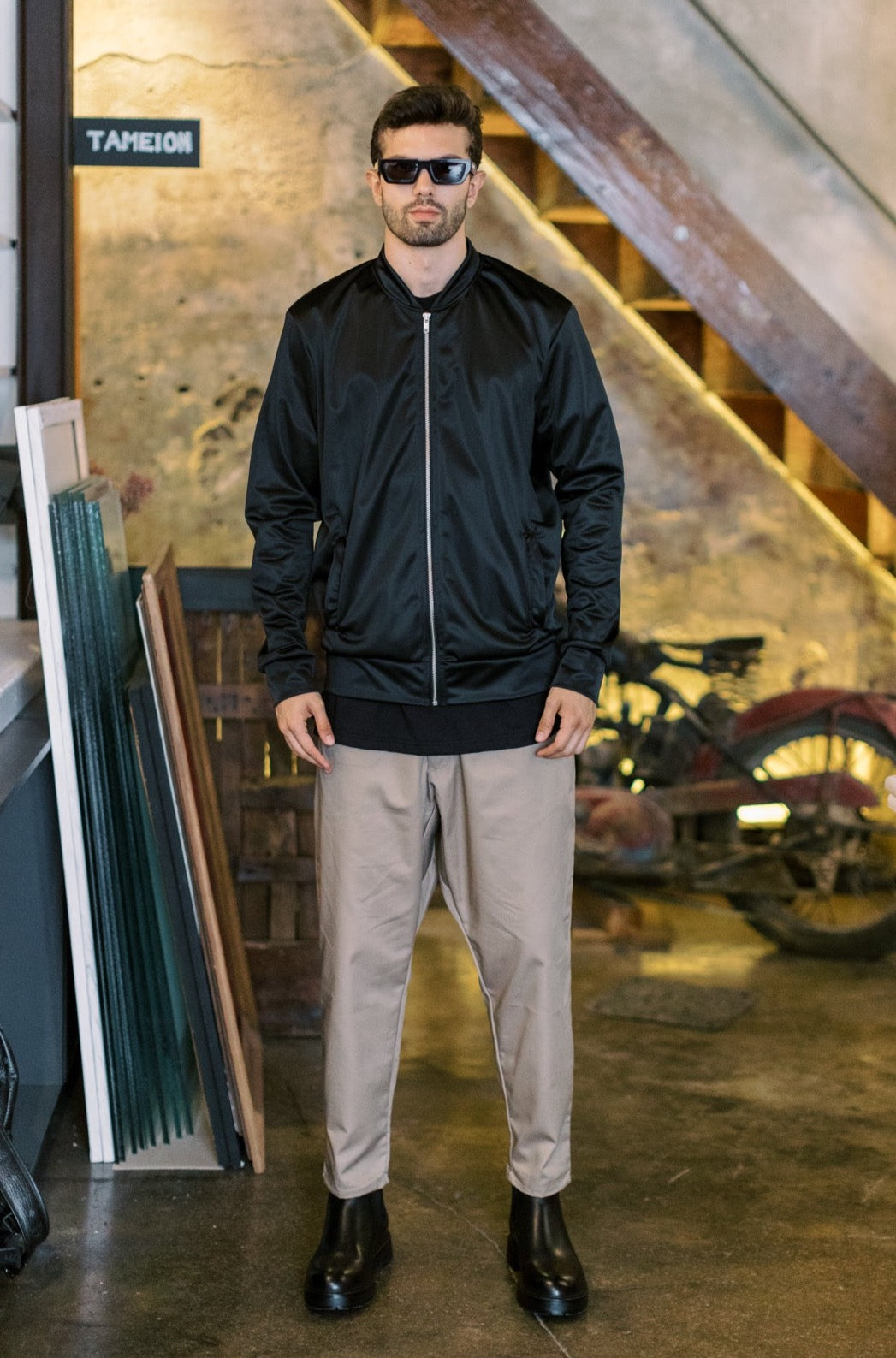 Apolo Bomber-2