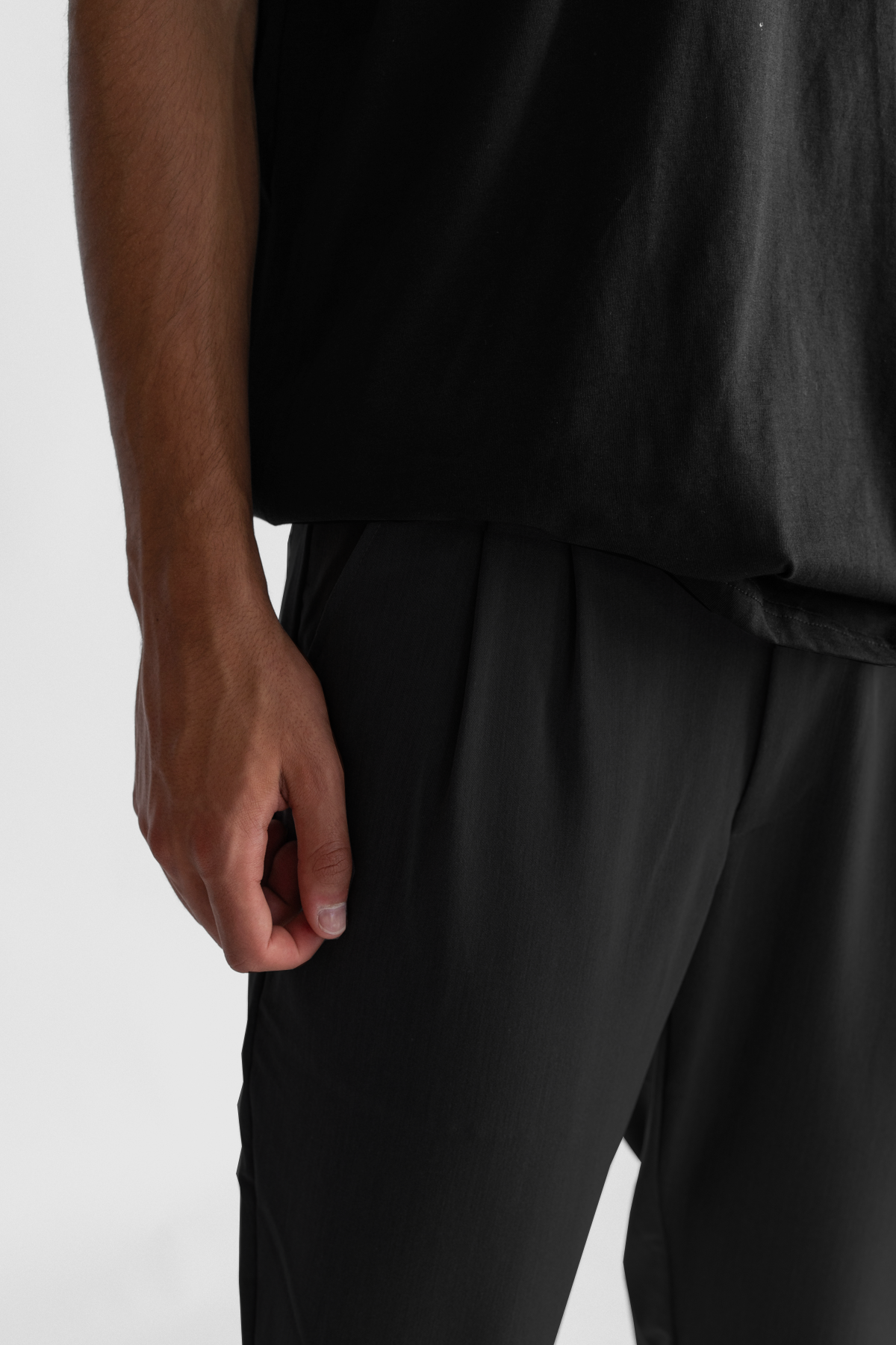 Deus Pants Black-5