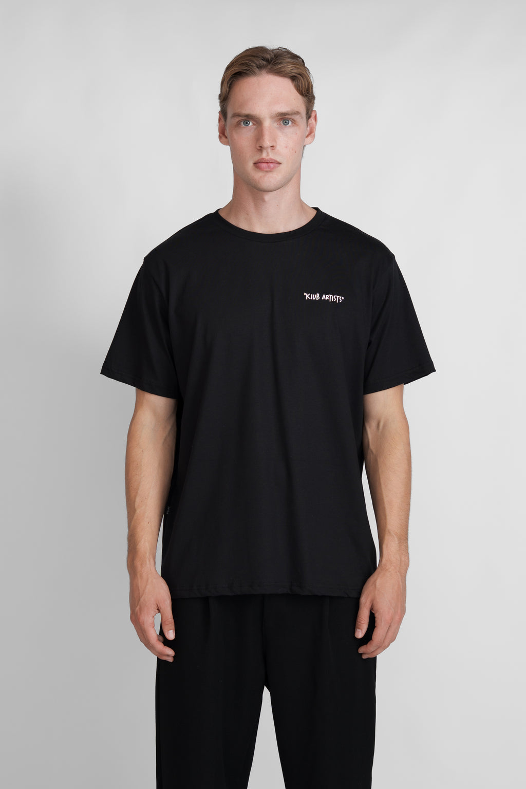 Kiub Artists black