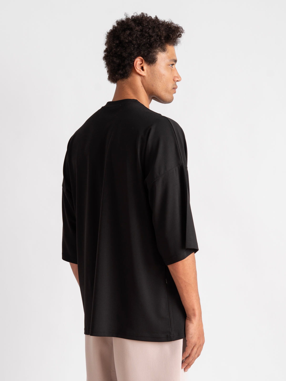 Oversized Drop Shoulder Black-4