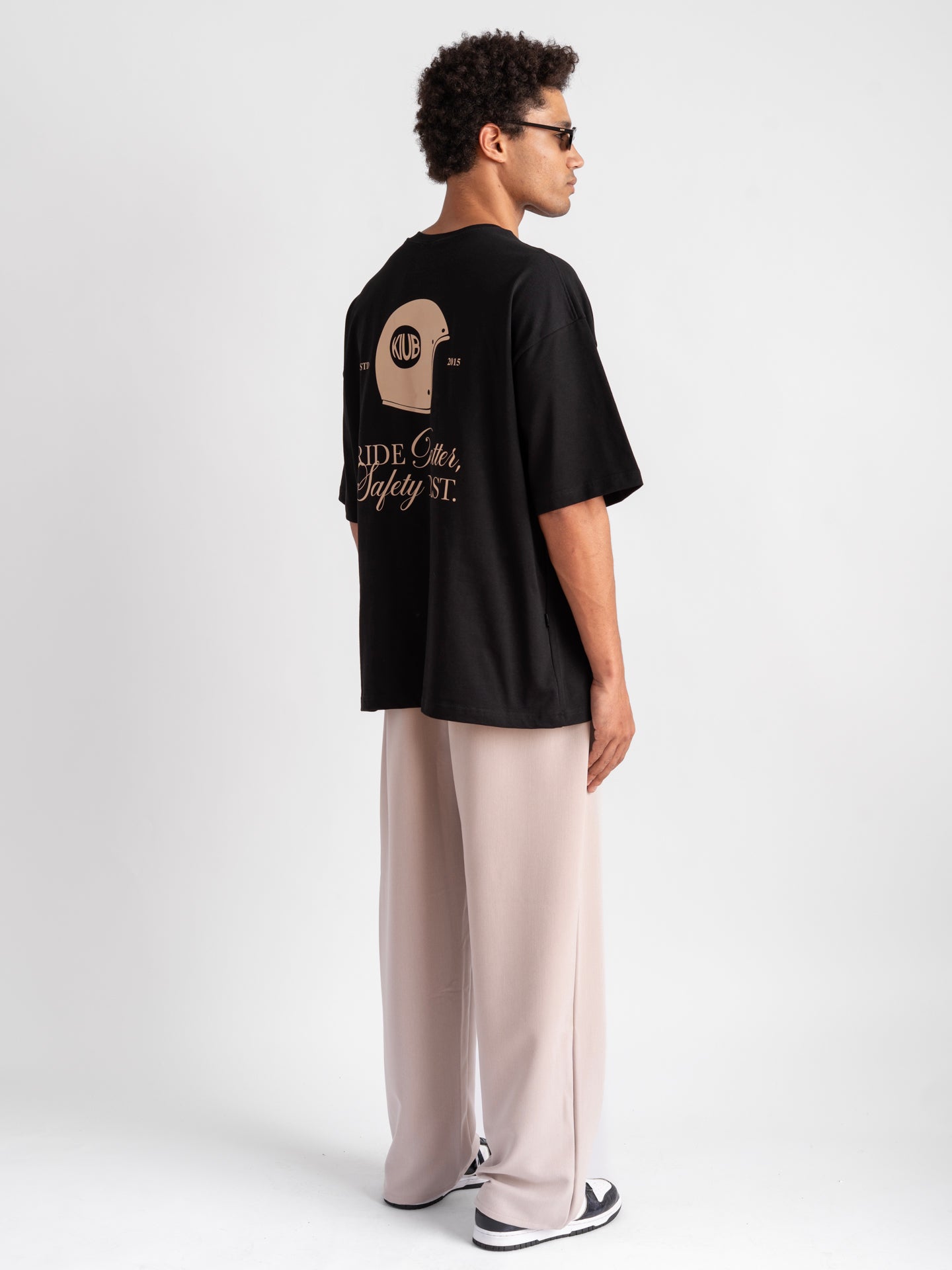 Riders Boxy Fit Black-2