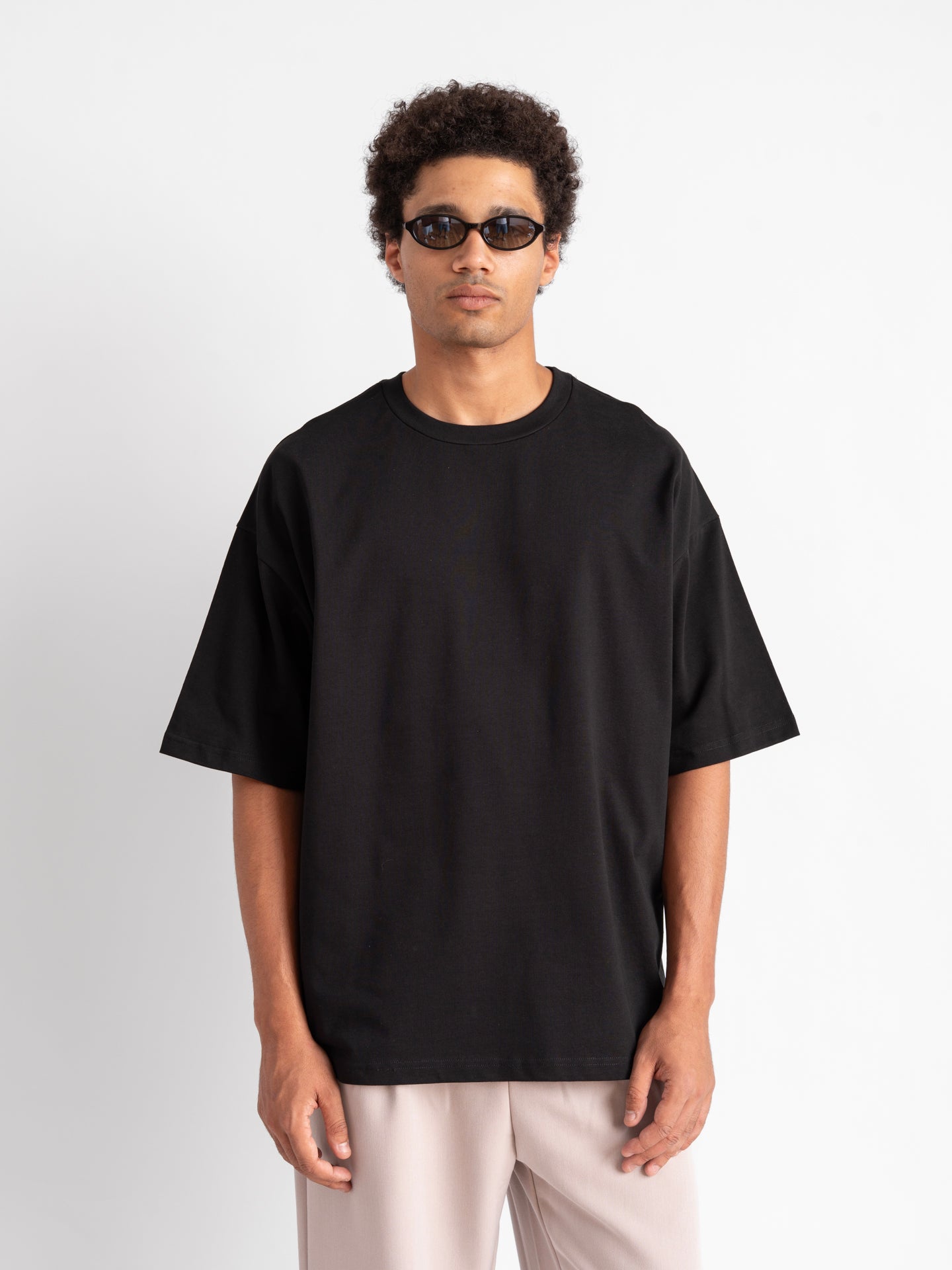 Riders Boxy Fit Black-6