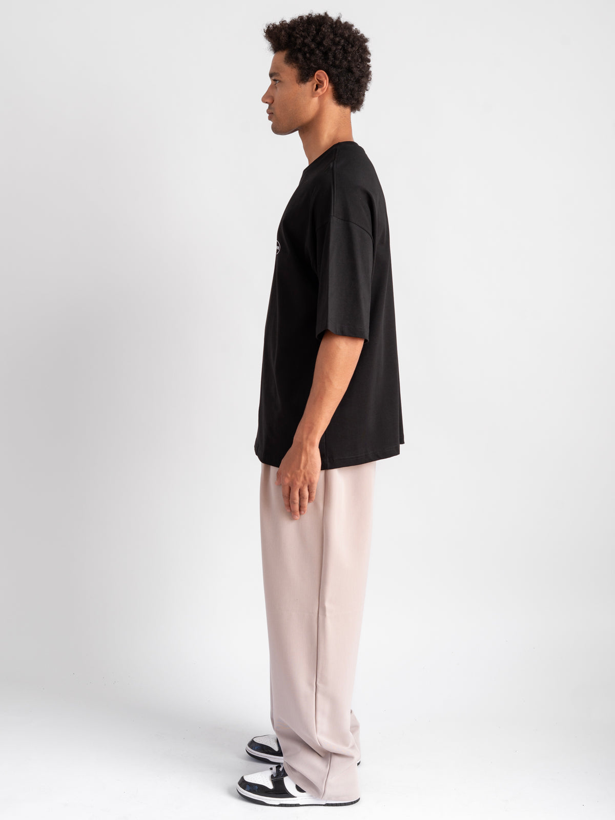 Uniform Boxy Fit Black-4