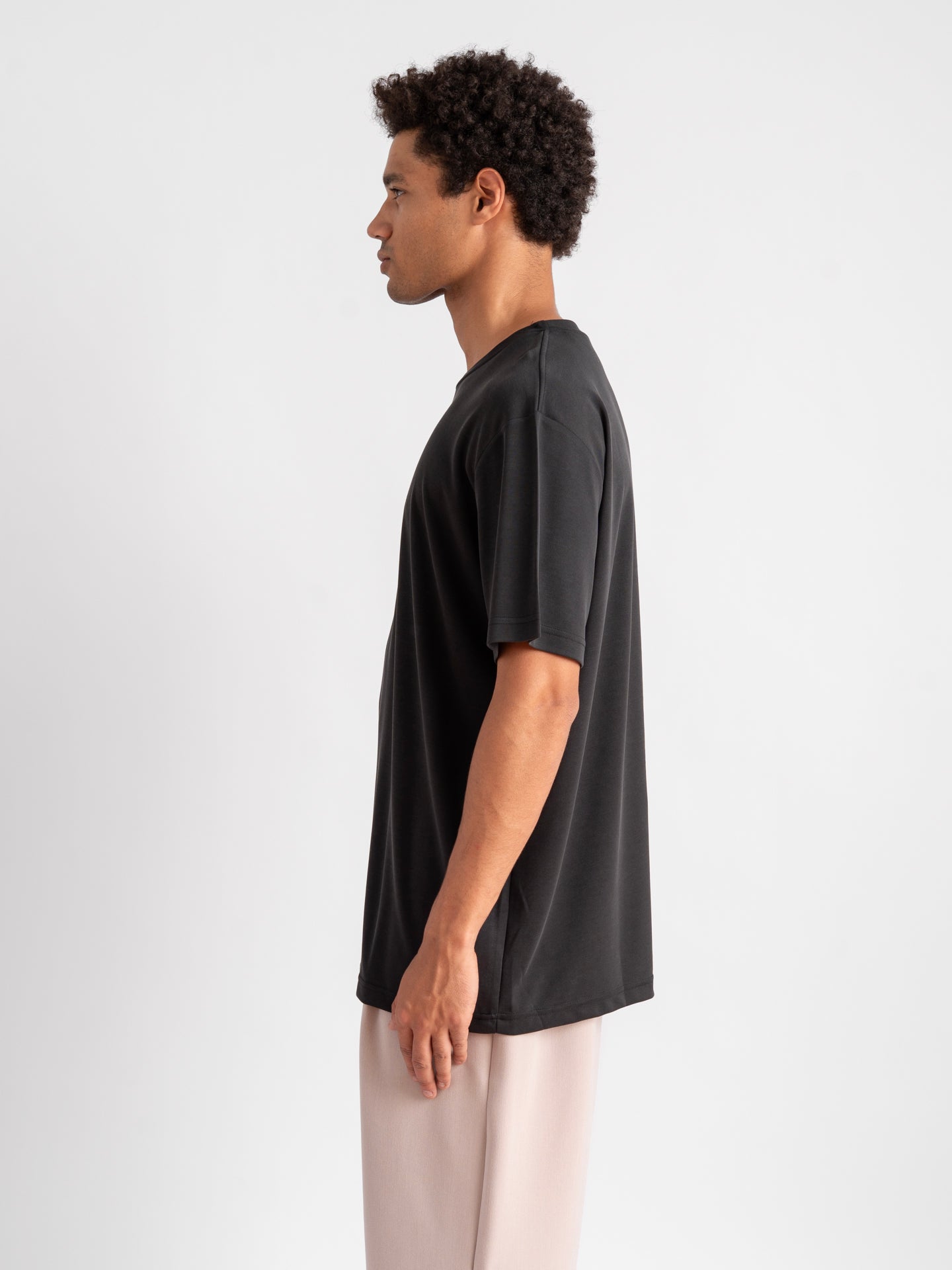 Cupro Black-5